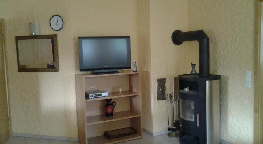 Ferienwohnung Zinn Rockeskyll Ruang foto