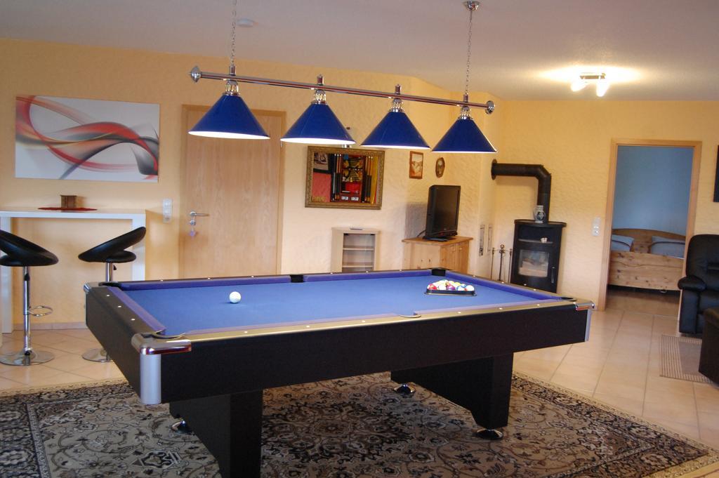 Ferienwohnung Zinn Rockeskyll Bagian luar foto